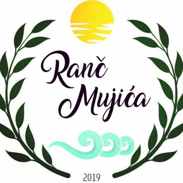 דירות באר Ranc Mujica מראה חיצוני תמונה